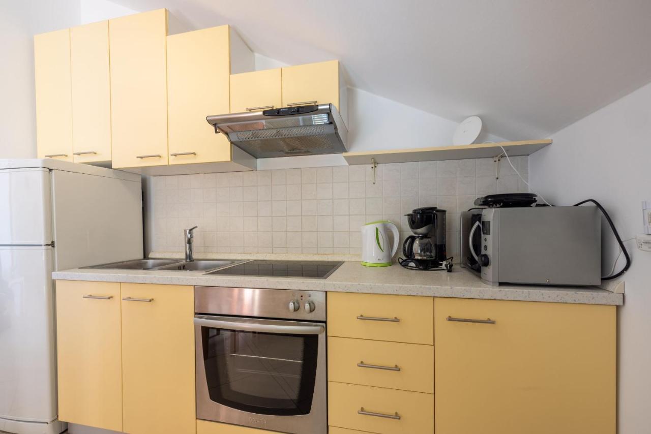 Apartments Petak Dramalj Kültér fotó
