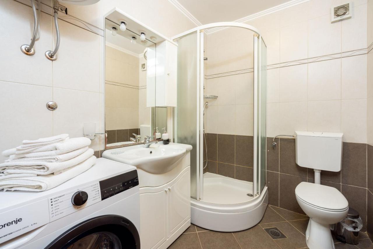 Apartments Petak Dramalj Kültér fotó