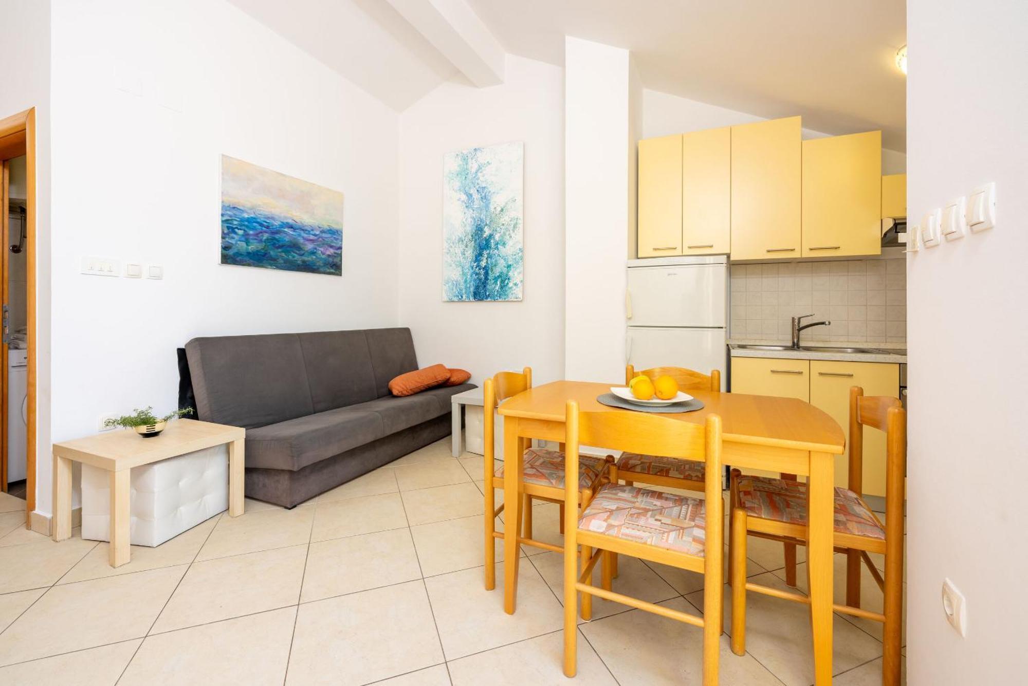 Apartments Petak Dramalj Kültér fotó