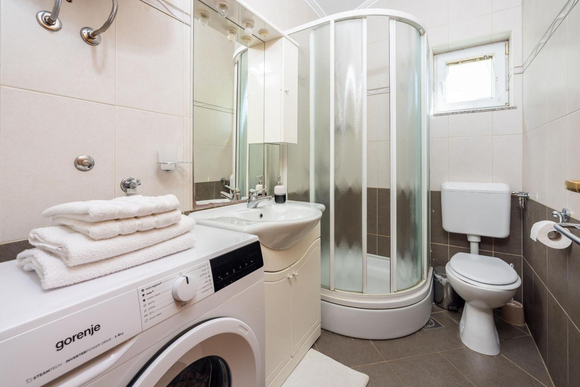 Apartments Petak Dramalj Kültér fotó
